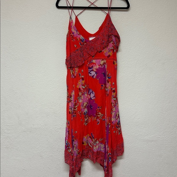 Anthropologie Floral Grecia Ruffle Dress by Maeve, Red Motif, Size 6 - Picture 2 of 4